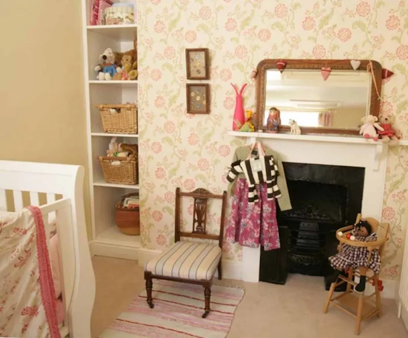 Picturesque Devon dolls house , A1212 (photo 19)