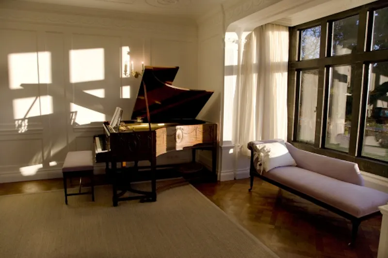 Piano at Arts and Crafts Windermere view, E327 (photo 8)