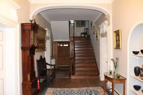 Georgian Malvern Hills house , A1214
