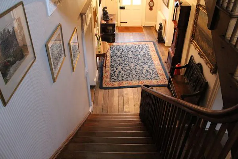 Staircase at Georgian Malvern Hills house , A1214 (photo 3)