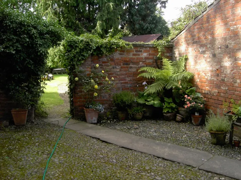 Georgian Lincolnshire villa, A1103 (photo 18)