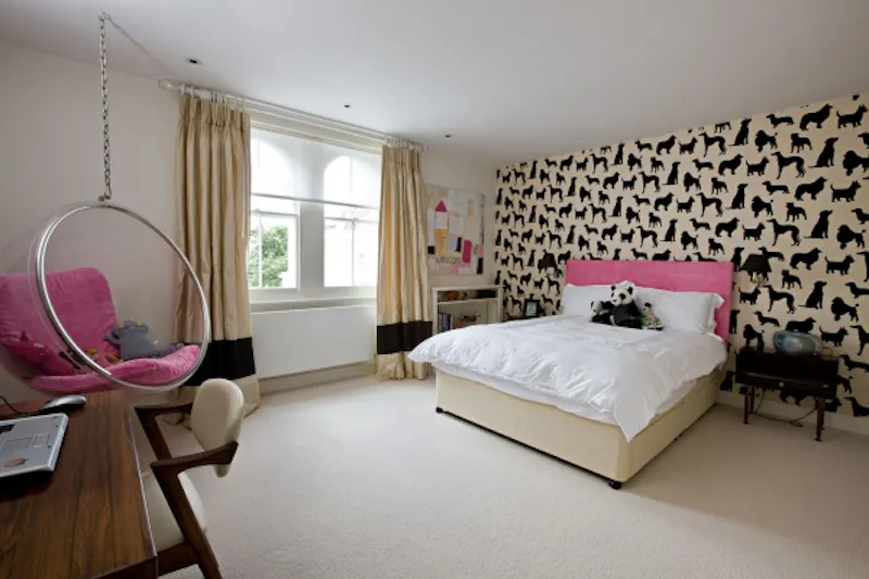 Bedroom at Ladbroke Grove townhouse, A1029 (photo 19)