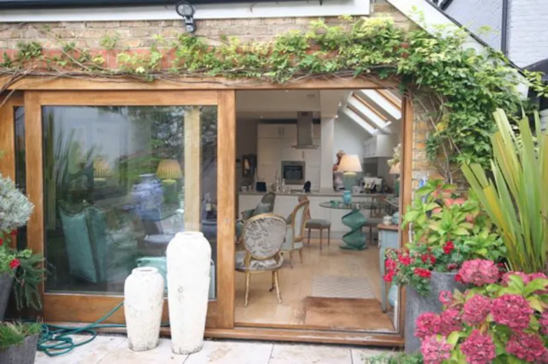 Pretty Parsons Green garden flat, F976 (photo 10)
