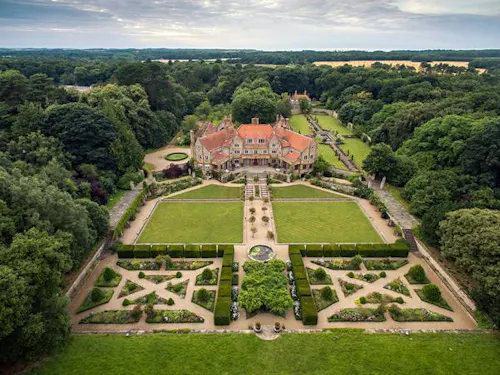Norfolk Arts & Crafts Gem, D1122