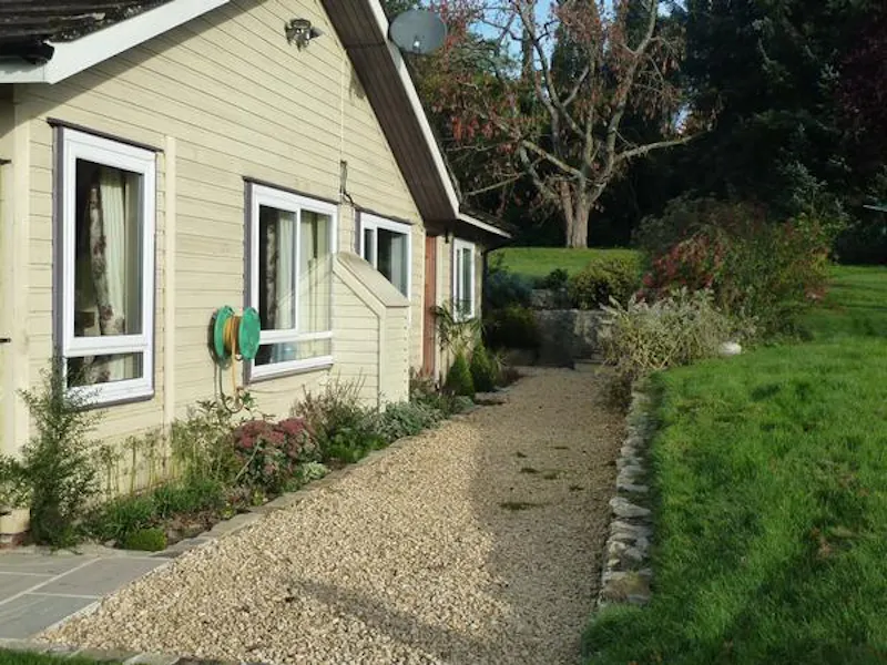 East Grinstead bungalow, C789 (photo 48)