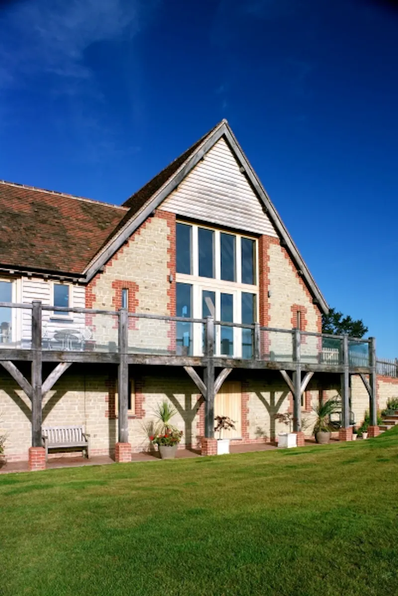 Film location L617 in West Sussex (photo 32)