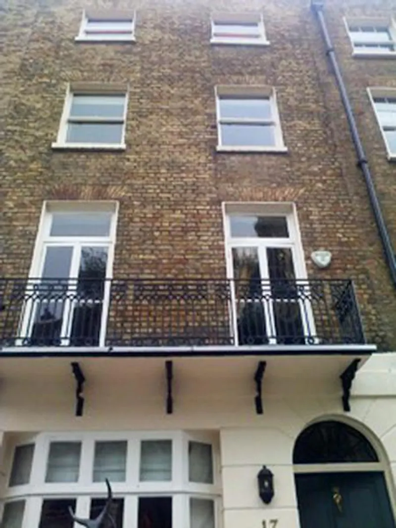 Glamorous Knightsbridge house, A1216 (photo 1)