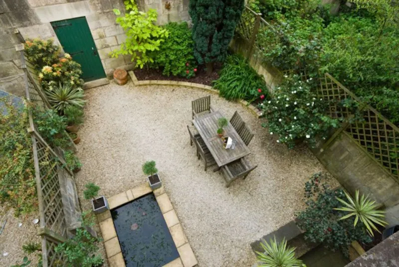 Garden at Classic Bath townhouse, A1217 (photo 6)