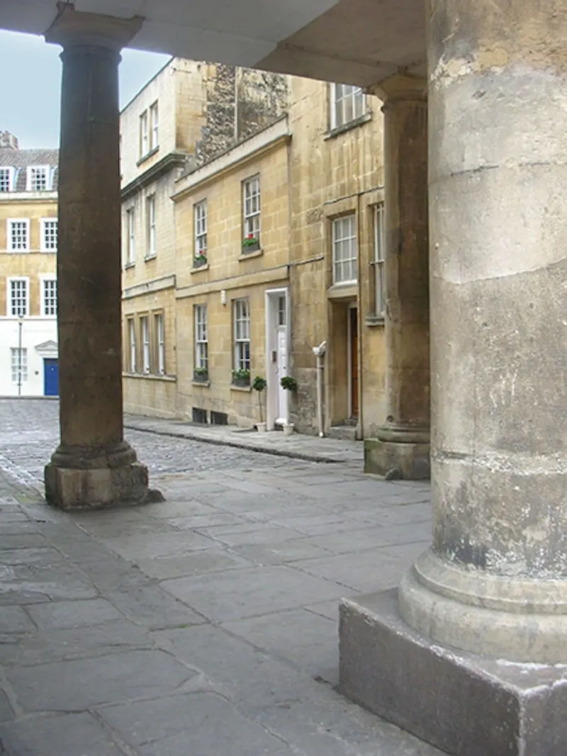 Traditional Bath townhouse, A1218 (photo 1)