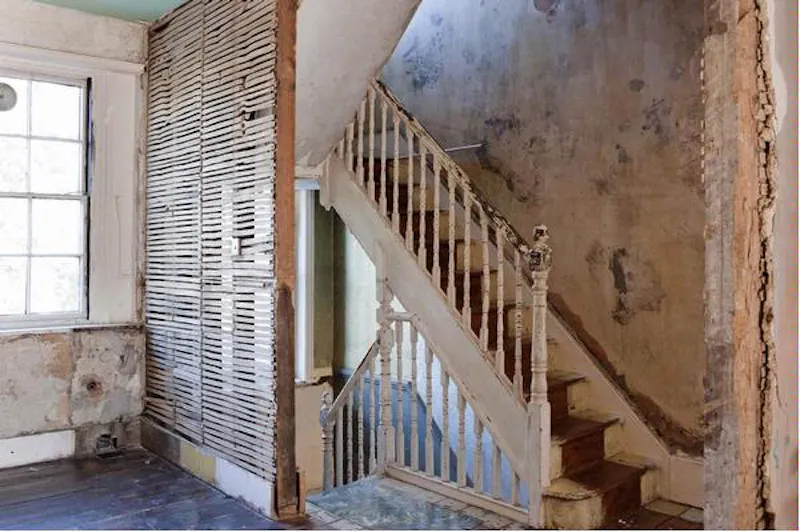 Eclectic Stoke Newington house, B1516 (photo 15)