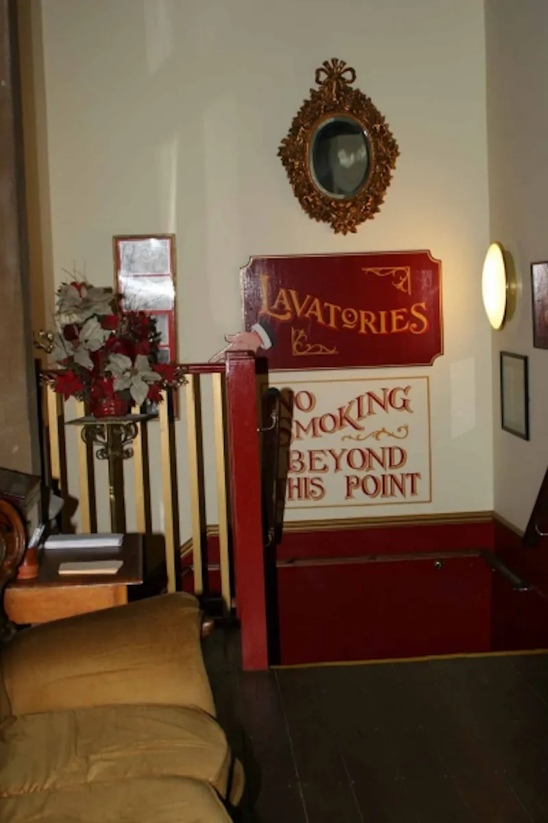 Church music hall in Royal Docks, P495 (photo 19)