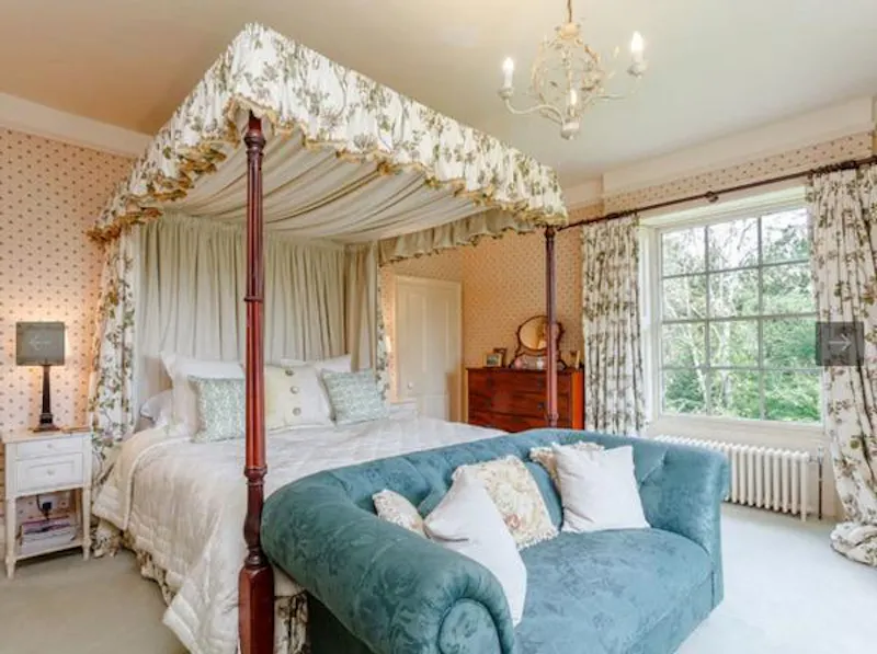 Bedroom at Idyllic old rectory in Balcombe, A1219 (photo 18)