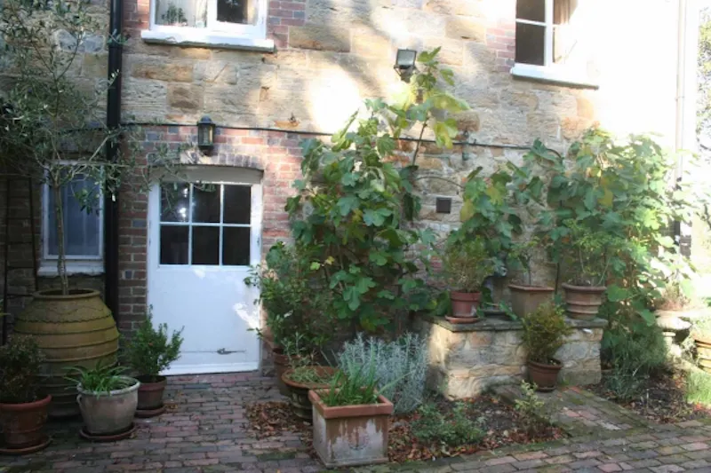 Idyllic old rectory in Balcombe, A1219 (photo 27)