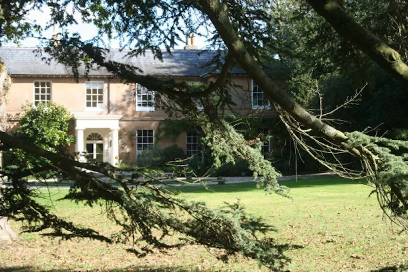 Idyllic old rectory in Balcombe, A1219 (photo 34)