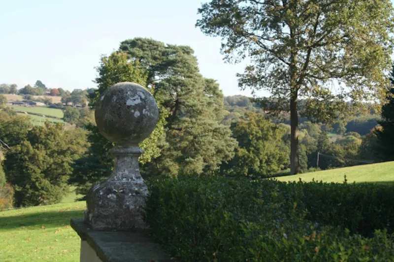 Idyllic old rectory in Balcombe, A1219 (photo 39)