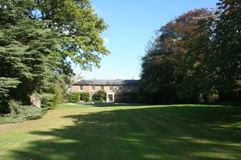 Idyllic old rectory in Balcombe, A1219 (photo 45)