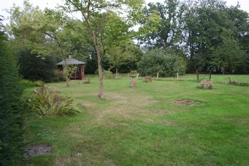 Film location E329 in Surrey (photo 55)