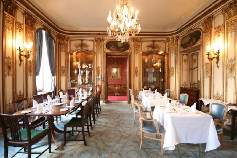 Mayfair private members' club, R734 (photo 17)