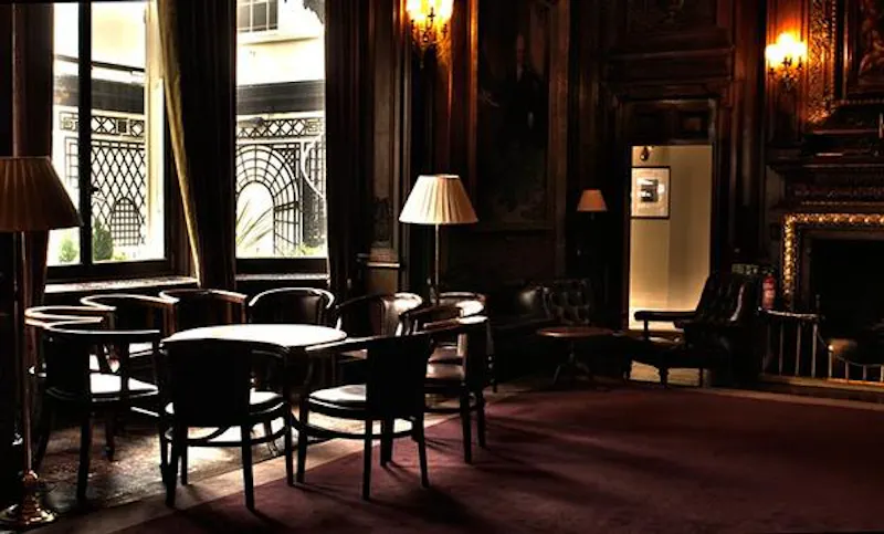 Mayfair private members' club, R734 (photo 18)