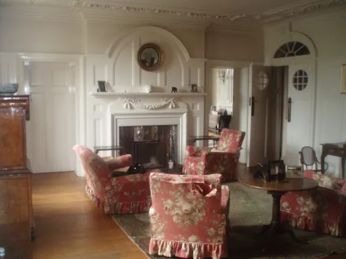 Film location, E335