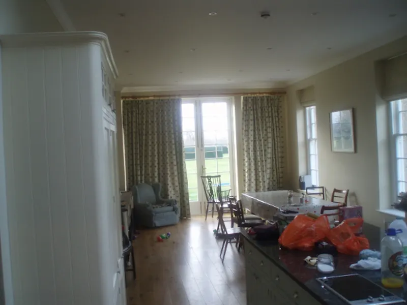 Film location E335 in Surrey (photo 10)