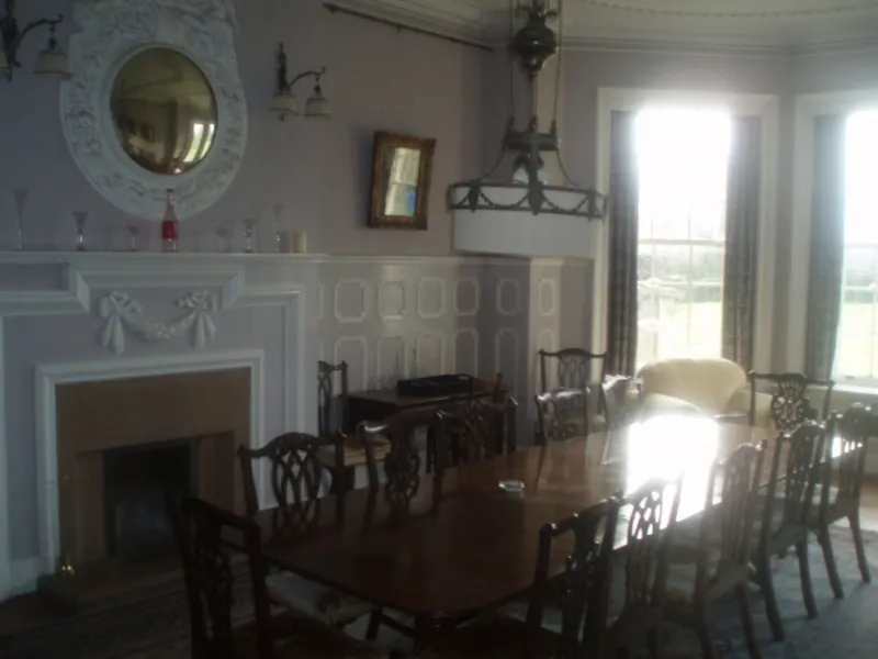 Film location E335 in Surrey (photo 12)