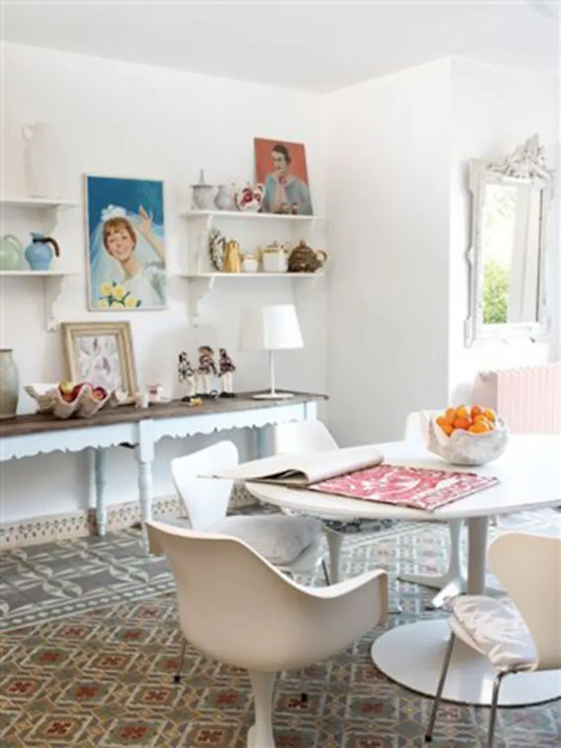 Eclectic Kilburn location house, B1166 (photo 9)