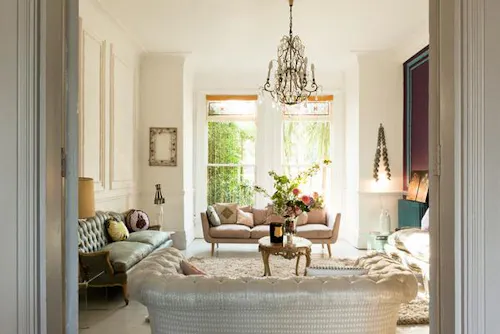 Eclectic Kilburn location house, B1166