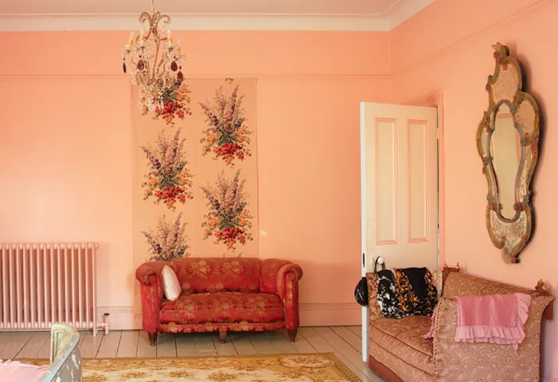 Eclectic Kilburn location house, B1166 (photo 34)