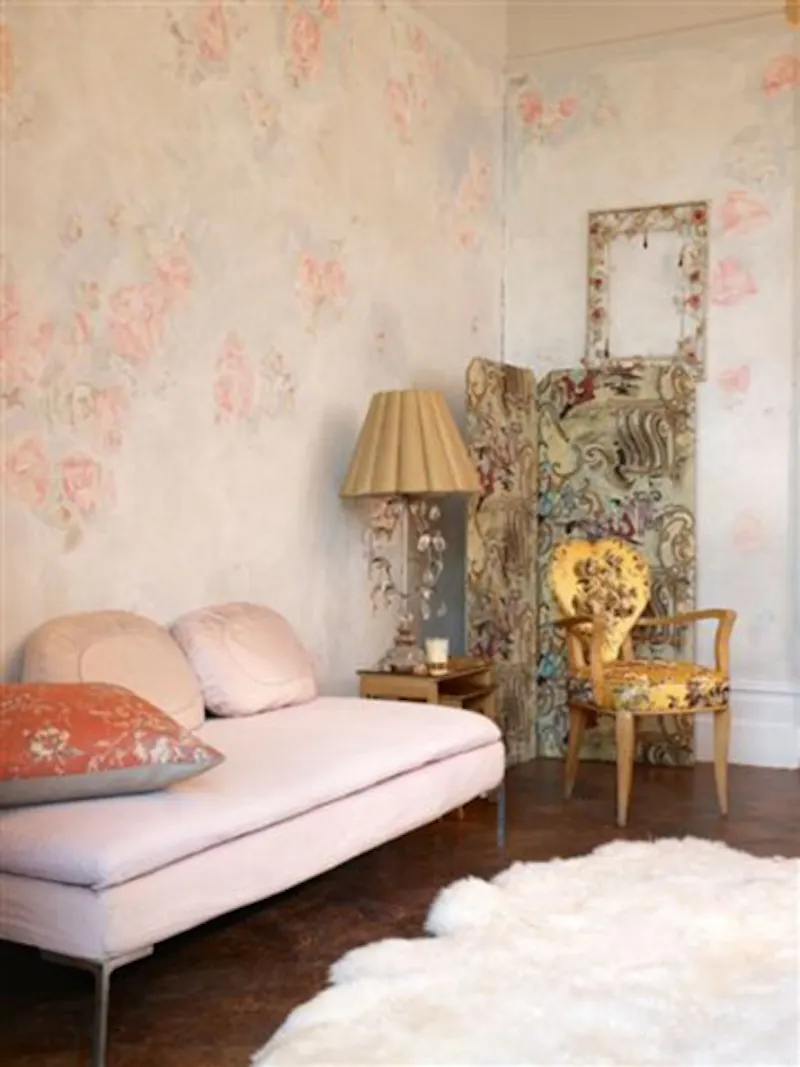 Eclectic Kilburn location house, B1166 (photo 40)