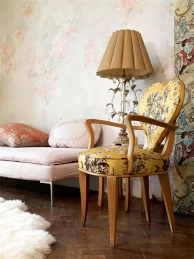 Eclectic Kilburn location house, B1166 (photo 41)