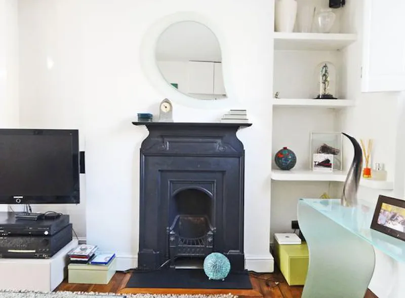 Fireplace at Colourful Elephant & Castle house, A1225 (photo 16)