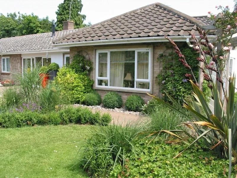 Film location D1323 in Essex (photo 1)