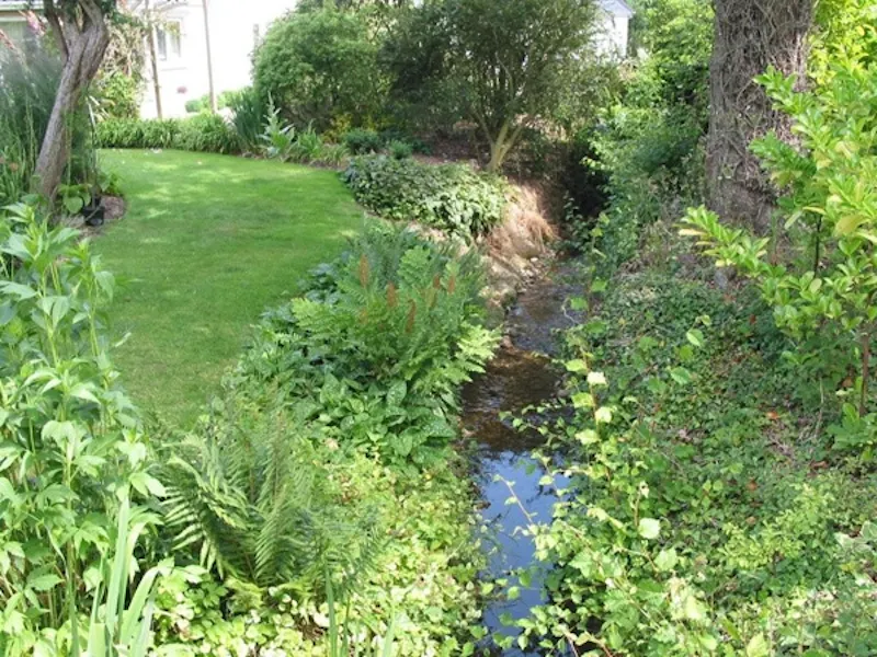 Film location D1323 in Essex (photo 17)