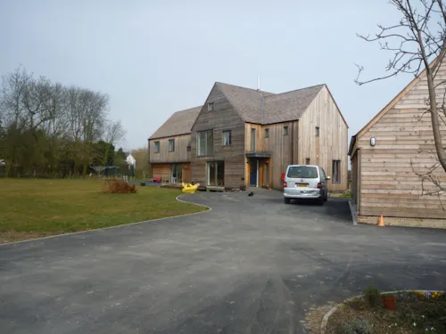 Modern barn in Tollesbury, K329