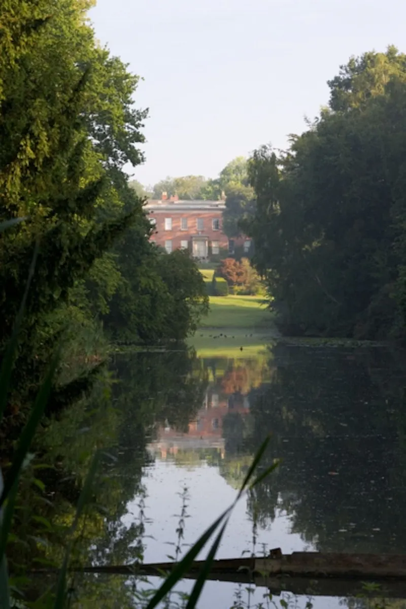 Pond at Halstead mansion and Keep, G95 (photo 12)