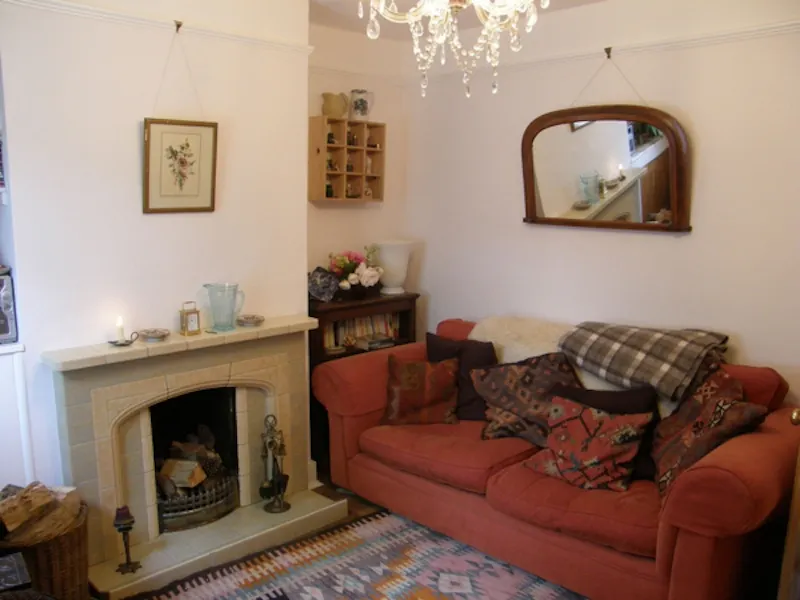 Living Room at Corner house in Sevenoaks, B1523 (photo 4)
