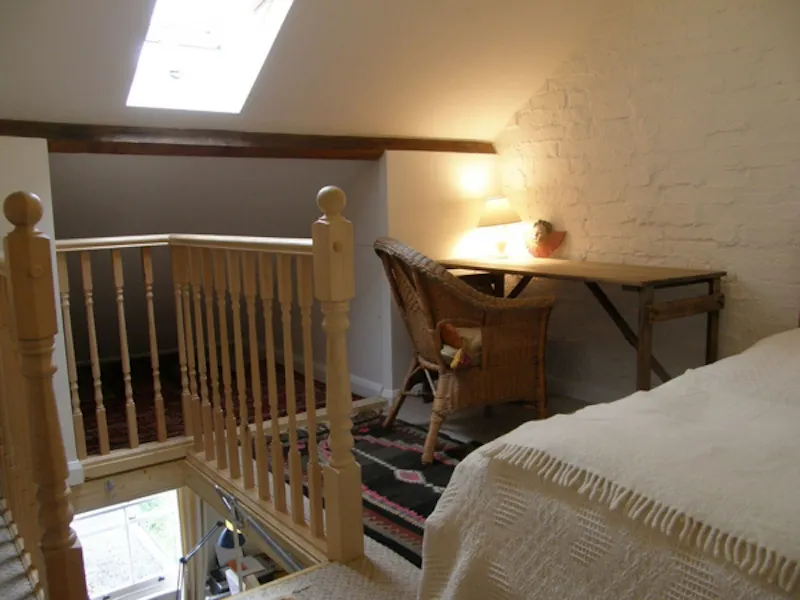 Attic at Corner house in Sevenoaks, B1523 (photo 11)