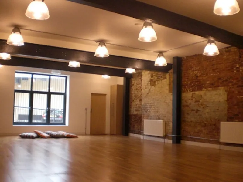 Exposed brick at Forest Hill warehouse conversion, N192 (photo 2)