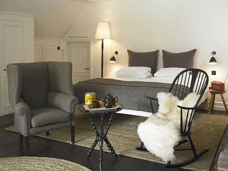 Coaching Inn near Maidenhead, R729 (photo 10)