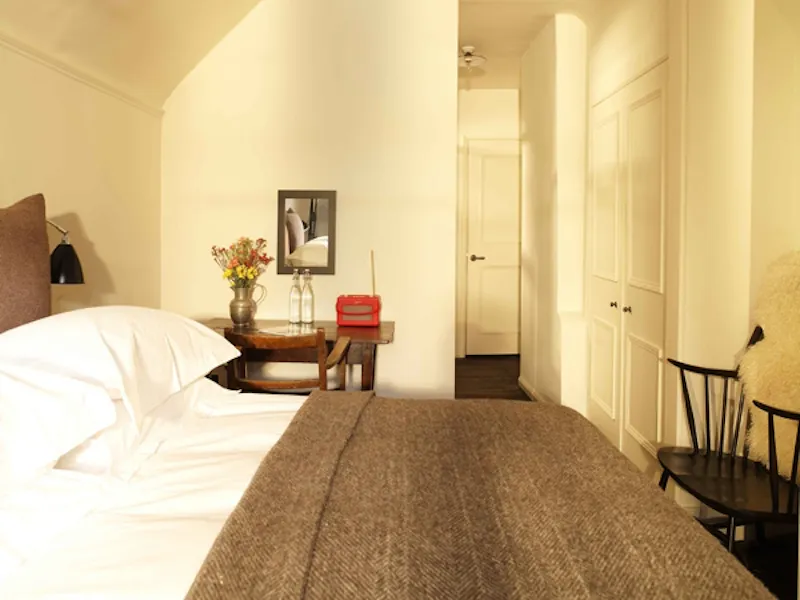 Coaching Inn near Maidenhead, R729 (photo 12)
