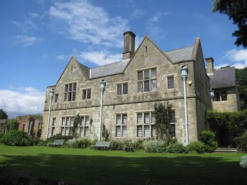 Country estate in Markbeech, B1526