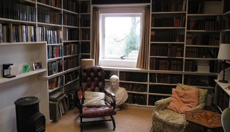 Library at Country estate in Markbeech, B1526 (photo 21)
