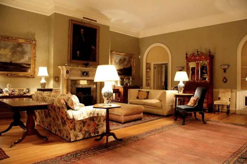 Drawing room at Country estate in Markbeech, B1526 (photo 9)