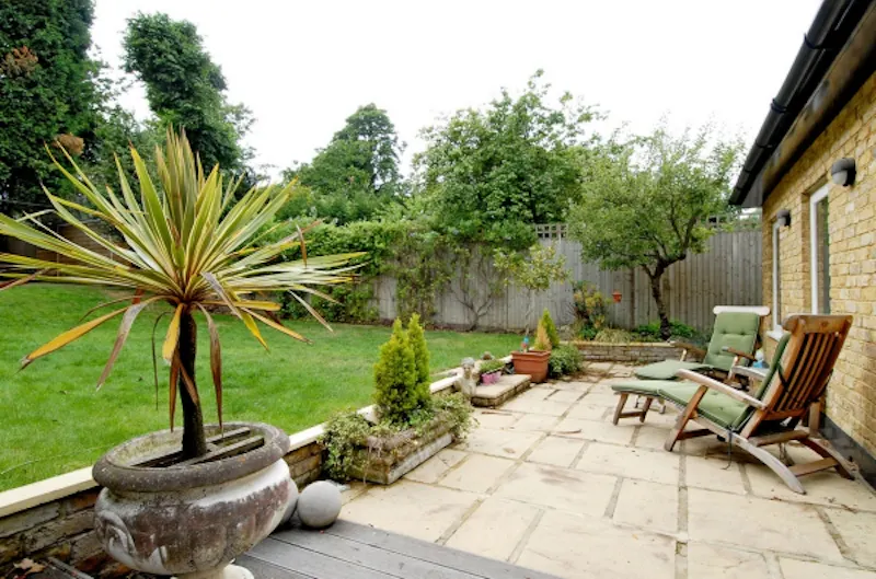 Terrace/Patio at Family home in Southfields, D2027 (photo 30)