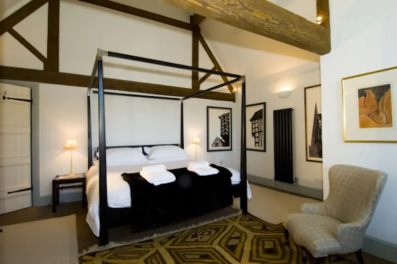 Bedroom at Kington Victorian venue, B1528 (photo 6)