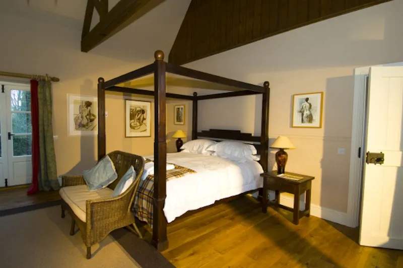 Kington Victorian venue, B1528 (photo 8)