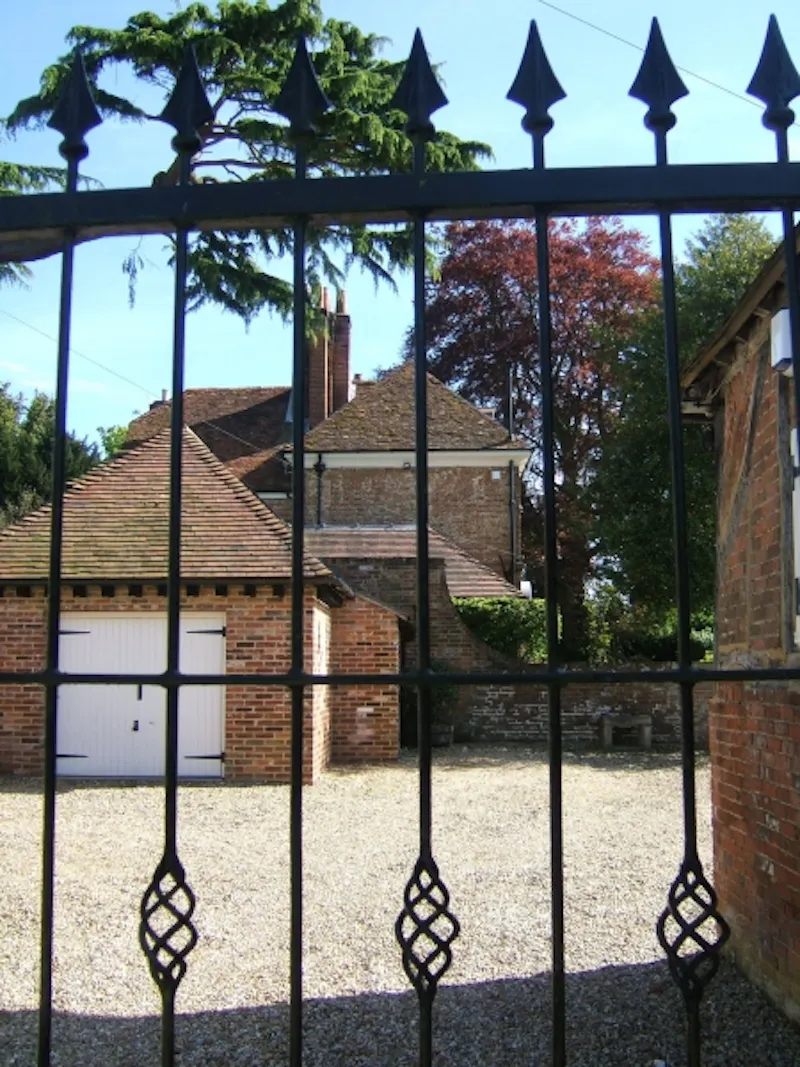 Garage at Classic country in Twyford, A1226 (photo 29)