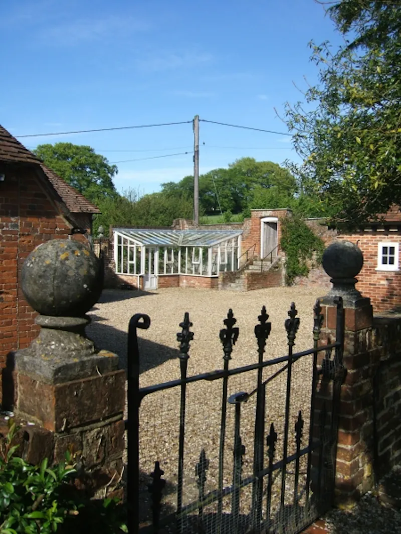 Classic country in Twyford, A1226 (photo 30)