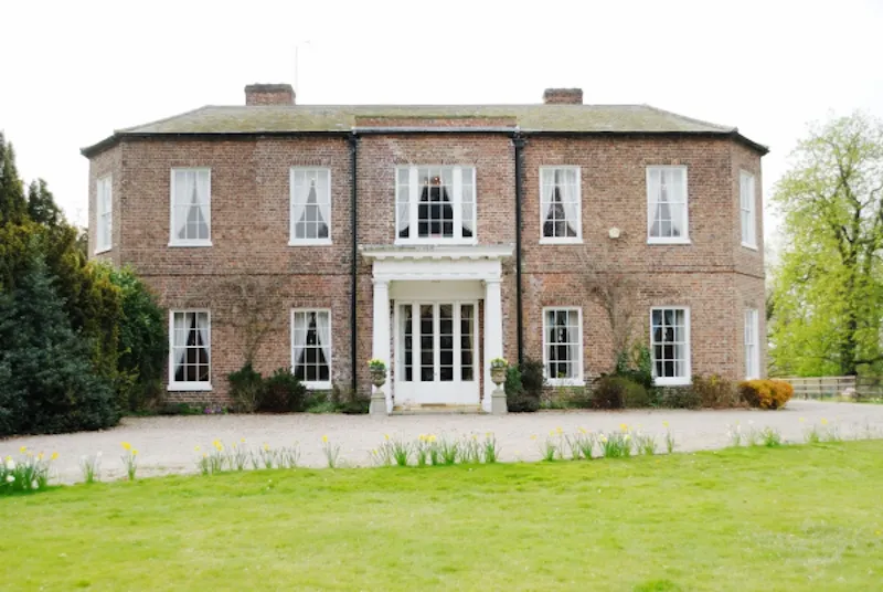 Grand Scunthorpe country house, A1232 (photo 1)